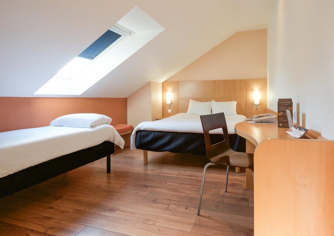 Ibis Brussels Waterloo Hotel Exterior photo